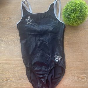 GK Shawn Johnson leotard